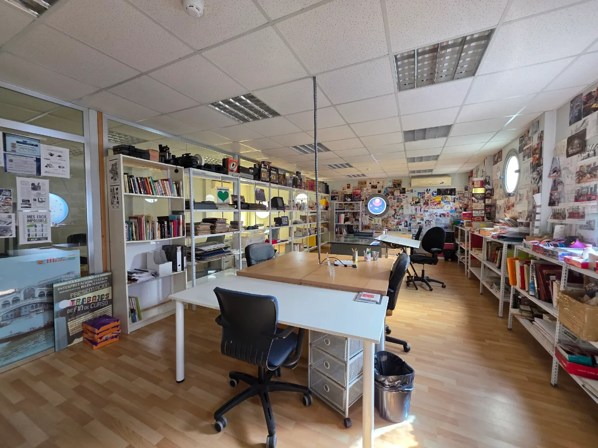 oficinas de producción — planta abierta — Squirrel Studio Space